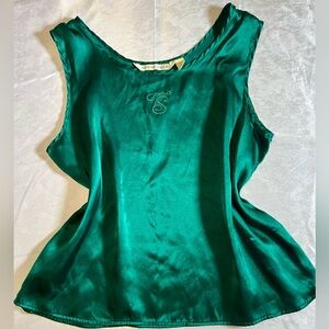✨ Vintage Victoria’s Secret Satin Camisole Top – Emerald Green – 90s Gold Label✨